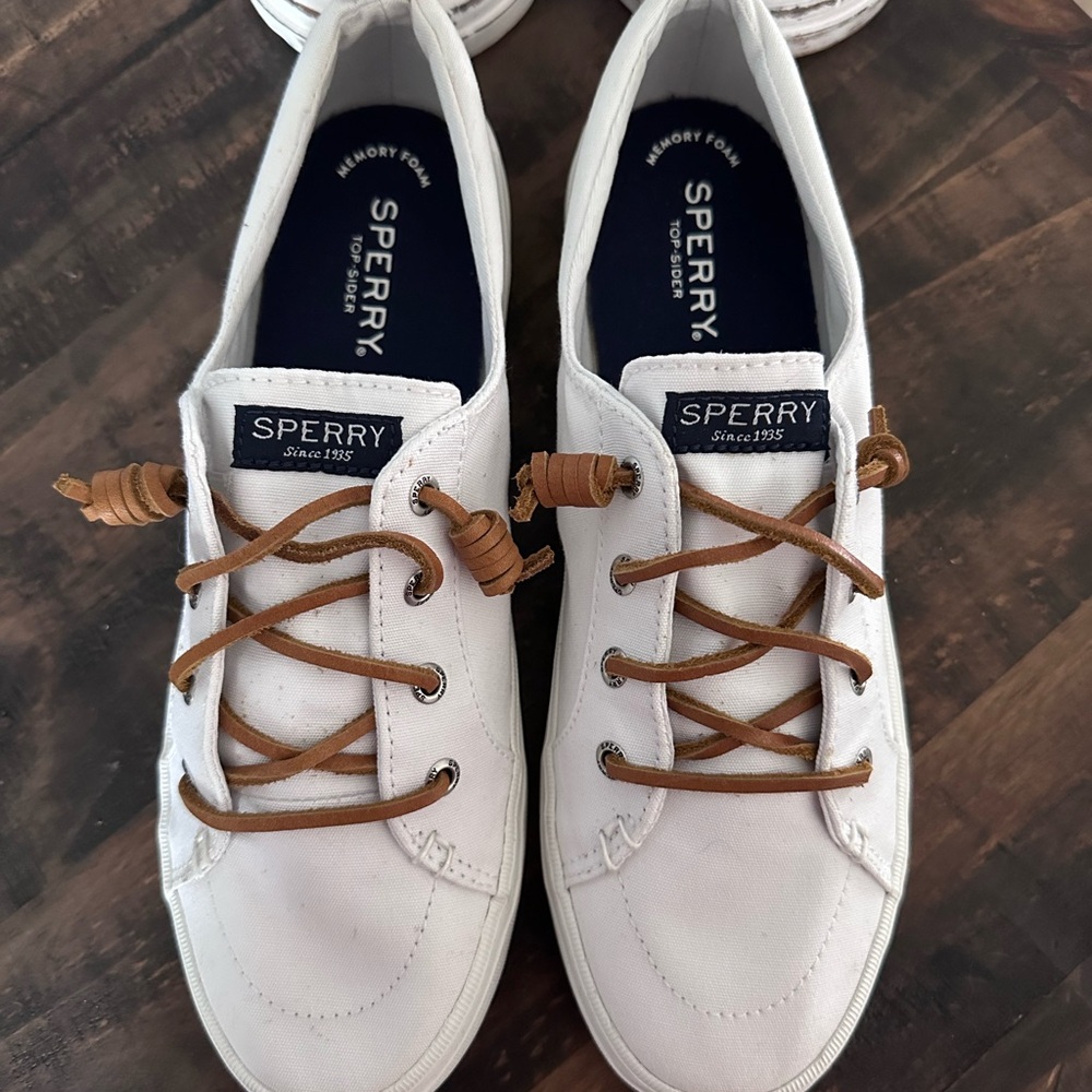 Women’s Sperry White and Brown Boat Shoes with Nautical Design